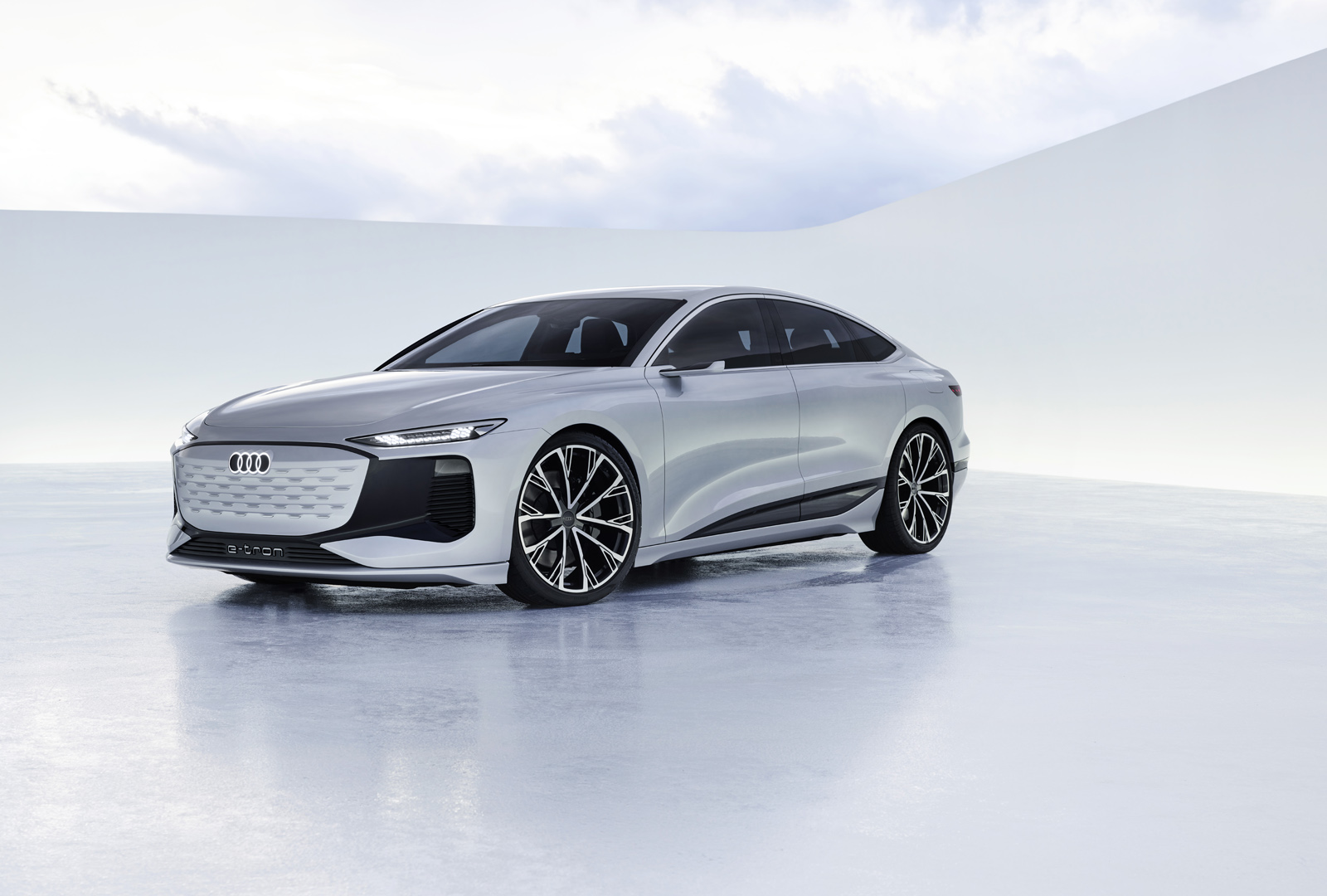Audi A6 e-tron concept: el futuro del A6 es eléctrico y Sportback 2 05audia6etron