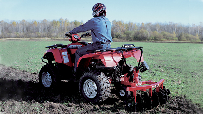 14 usos alternativos para un UTV 1 agricultura2