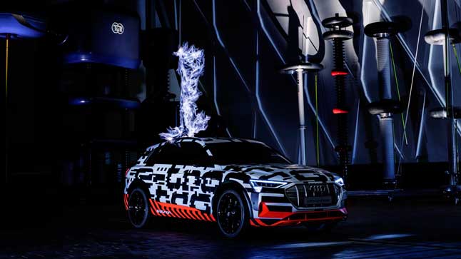 Alto voltaje, el Audi e-tron Prototype en una jaula de Faraday 1 audi e tron03