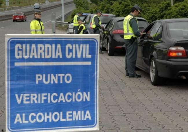 Los conductores reincidentes en alcohol y drogas podrían ser incapacitados 3 control alc.jpg