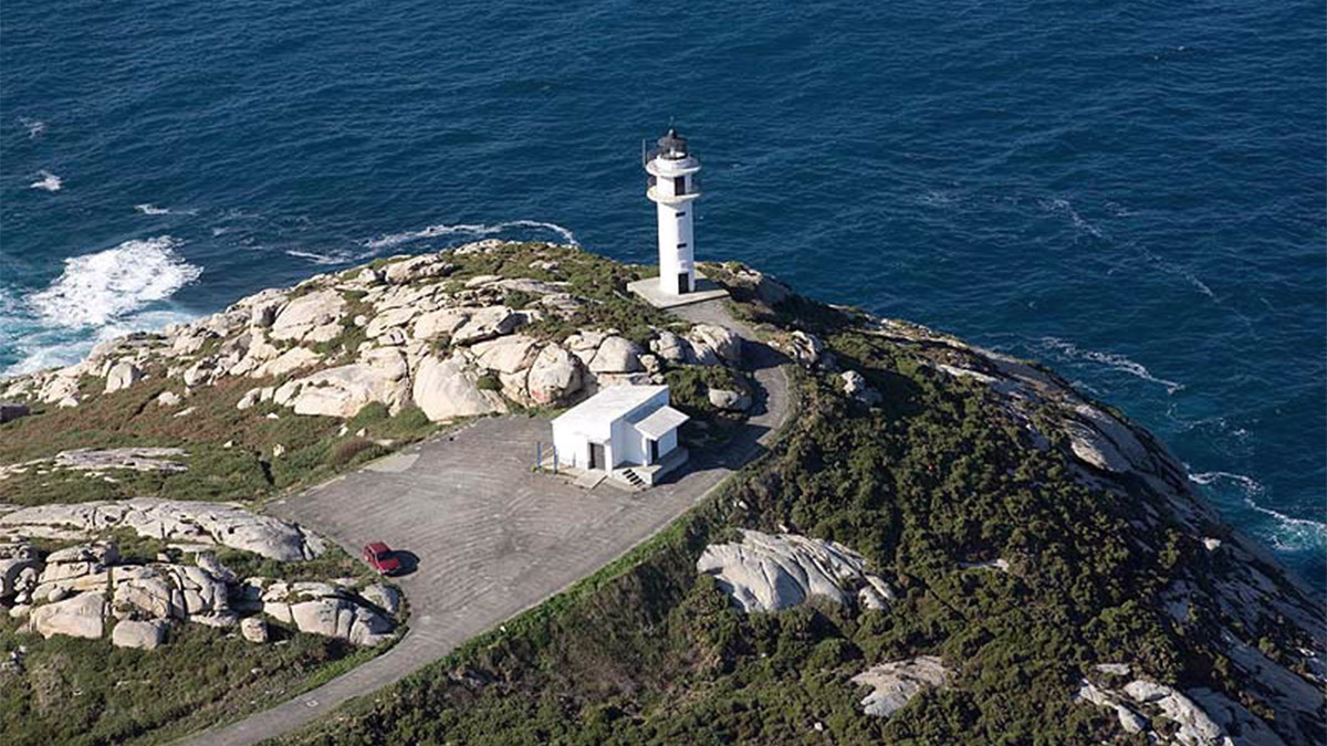 Faros. En autocaravana al fin del Mundo 1 farodepuntaroncadoira