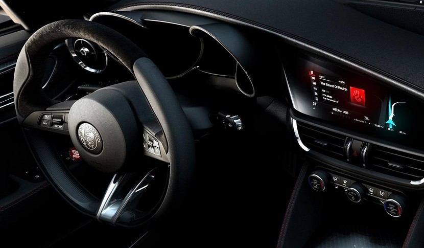 Imagen del interior del Alfa Romeo Giulia 1 giulia1