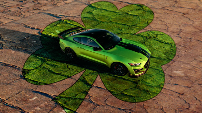Ford celebra el Día de San Patricio con un Mustang Shelby GT500 de color verde 1 grabberlimeclover
