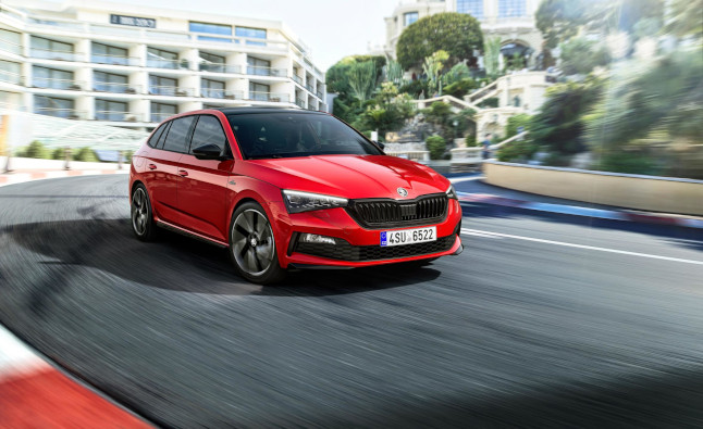Skoda Scala Monte Carlo: inspiración en los rallys 1 koda scala monte carlo1 1