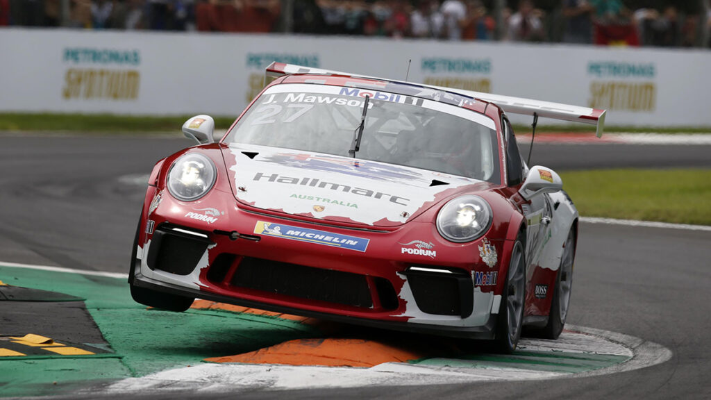 La Porsche Mobil 1 Supercup se pasa a la competición virtual en 2020 1 m200747fine