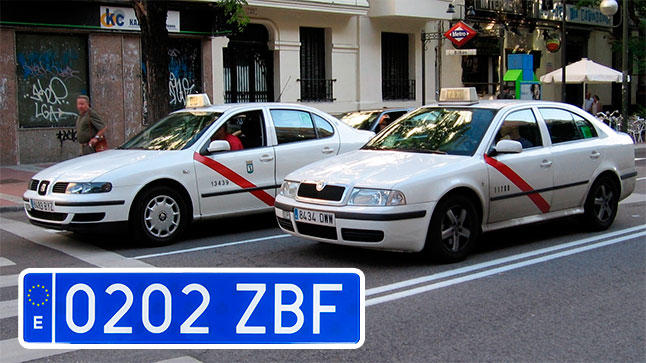 ¿Qué significan las matrículas de coche de distintos colores? 1 matriculaazul 1