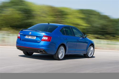 Tracción 4x4 y cambio automático DSG para el Skoda Octavia RS 1 octaviars1 1