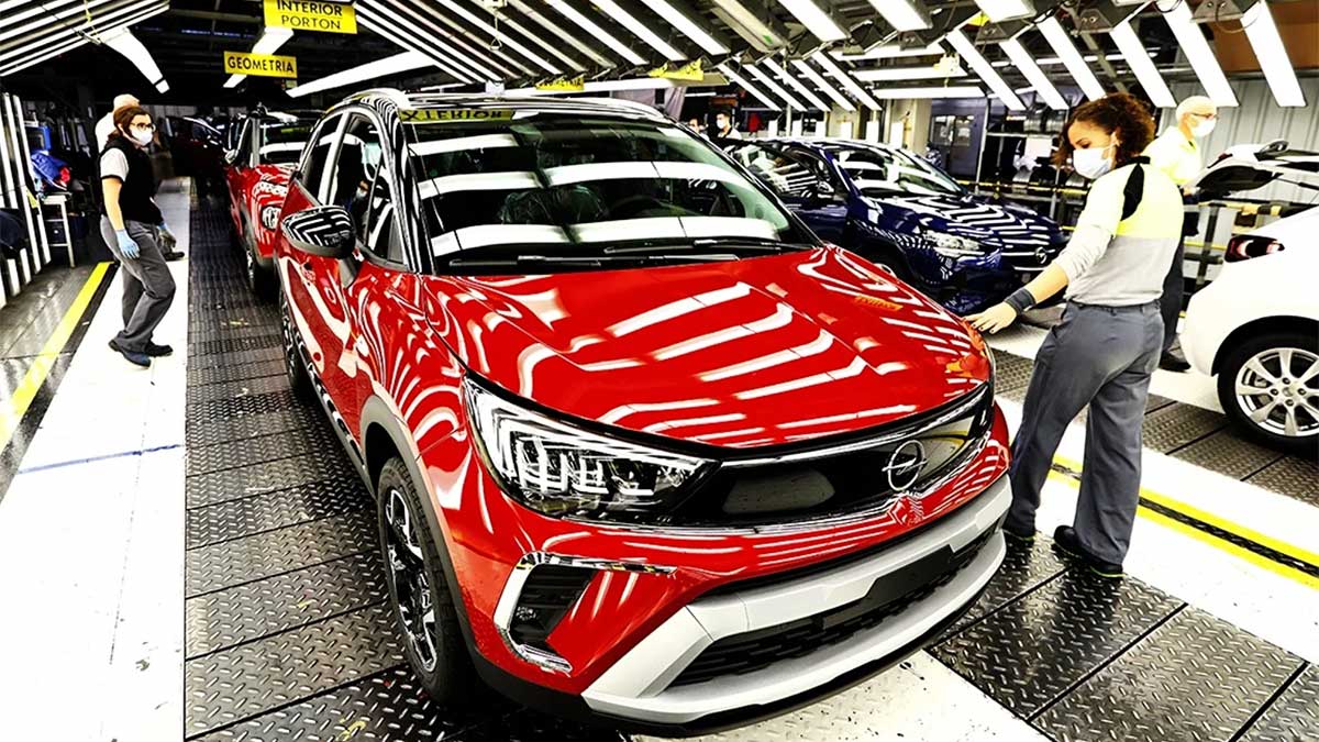 Arranca la producción del nuevo Opel Crossland 2021 en Zaragoza 1 opel crossland 2021 zaragoza