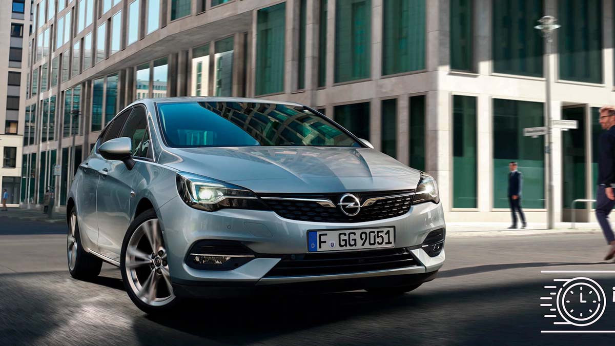 Opel Astra Ultratech, con 110 CV y muy equipado, ¡por 15.700 euros! 1 opelastrahatchbackexterior21x970uds 1