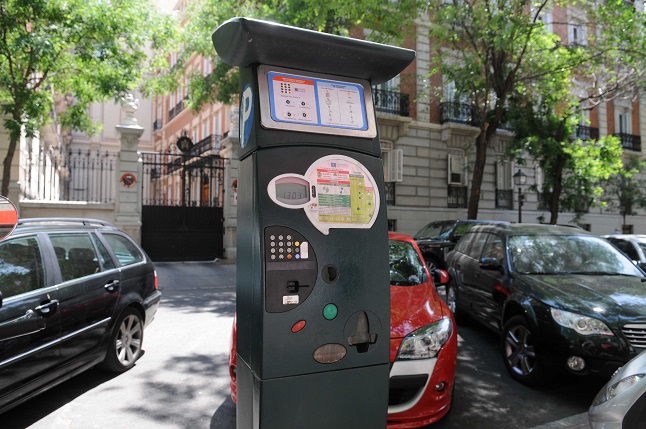 El Ayuntamiento de Madrid ampliará el horario de los parquímetros 4 parquimetros jeronimos 1