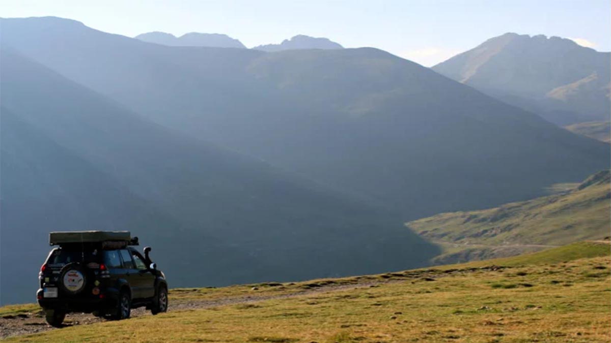 Tres destinos TT con los Pirineos como protagonistas 2 pirineos aventura scaled c2faf1a2