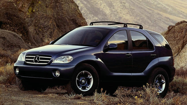 25.º aniversario del Mercedes AAVision 1 preview 225307bf50bda
