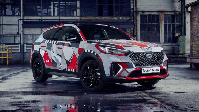 Fotos del Hyundai Tucson N Line Art Car 1 Hyundai celebra el lanzamiento del Tucson N Line con un Art car
