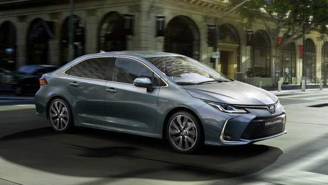 Fotos: Toyota Corolla Sedan 2021 30 preview 3ebd2ec6bdef2