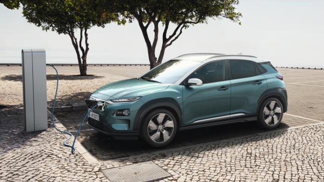 Fotos del Hyundai Kona Electric 1 Hyundai Kona eléctrico: así es el primer SUV urbano de cero emisiones