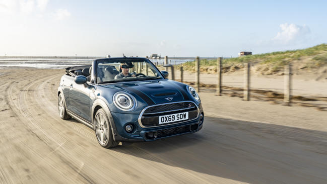 Fotos del Mini Cabrio Sidewalk 1 preview 8da22ea72b346