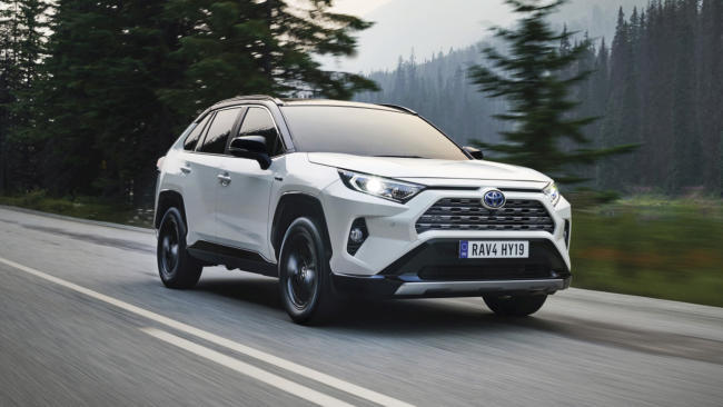 Nuevas fotos del Toyota RAV4 Hybrid 2019 1 Toyota RAV4 Hybrid. Conduce por donde quieras