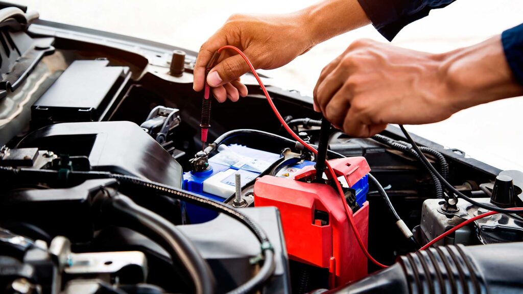 Batería del coche: cinco consejos para cuidarla y que tu coche no te deje tirado en verano 1 consejos--cuidado-bateria