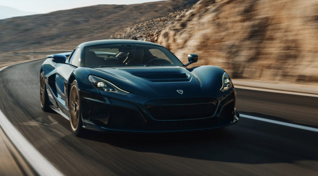Nuevo Rimac Nevera: el hiperdeportivo eléctrico de 1.914 CV y 547 km de autonomía que pone los pelos de punta 1 Nuevo Rimac Nevera 2021