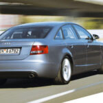 Audi A6 año 2004 trasera