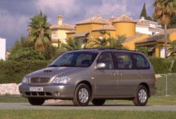 Kia Carnival año 2004 Kia Carnival año 2004