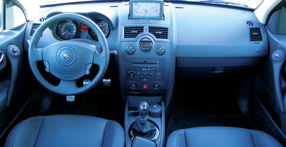 renault-megane-rs-31