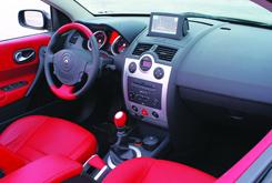 307-vs-megane-1 307-vs-megane-1