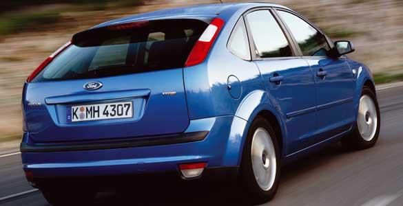 Ford Focus año 2004 trasera