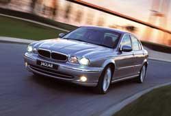 Jaguar X-Type año 2004 Jaguar X-Type año 2004