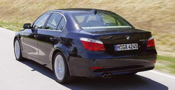 BMW 535d año 2004 trasera
