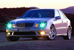 mercedes clase e amg noviembre 2004 frontal tres cuartos mercedes clase e amg noviembre 2004 frontal tres cuartos