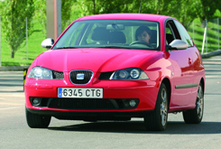 seat-ibiza-vs-polo-41