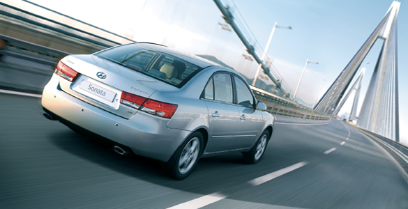 Hyundai Sonata (2005) 2.4 Style trasera