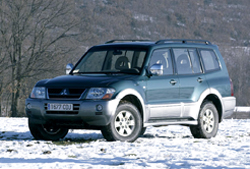 mitsubishi-montero-32-di-d mitsubishi-montero-32-di-d