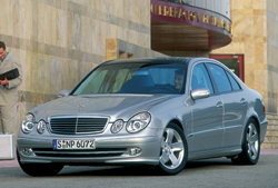 MERCEDES-E350 Aut. 7V MERCEDES-E350 Aut. 7V