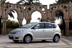 Toyota Corolla Verso 2.0 DCI Toyota Corolla Verso 2.0 DCI