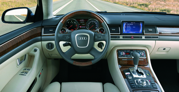 Audi A8 (2005) 4.2 TDI interior1