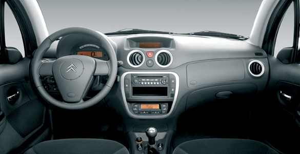 c3-16-hdi-2005-exclusive-interior
