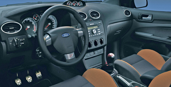 Ford Focus (2005) ST 3p Interior