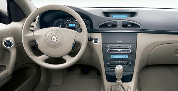 Renault Laguna 2.0(2005) DCI Confort EXP INterior