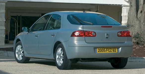 Renault Laguna 2.0(2005) DCI Confort EXP Trasera