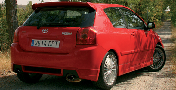 Toyota TTE Corolla (2005) Compressor Trasera