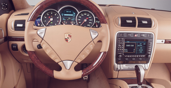 Porsche Cayenne (2006) Turbo S interior