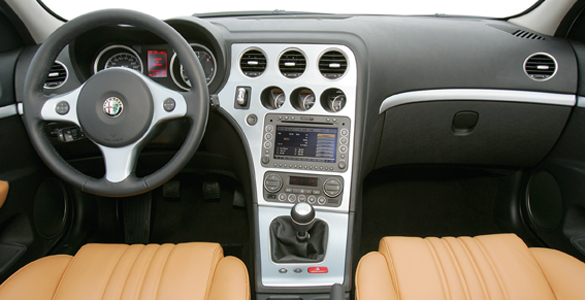 Alfa 159 (2006) 1.9 JTD 16V Sportwagon interior