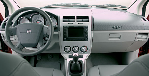 Dodge Caliber 2.0 (2006) CRD interior