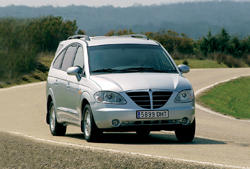 Ssangyong Rodius 270 XDI Ssangyong Rodius 270 XDI