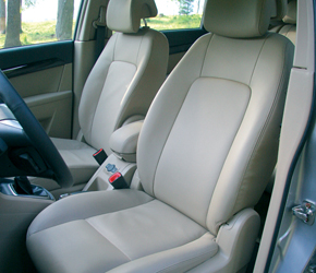 Chevrolet Captiva 2.4 (2006)