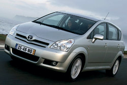 Toyota Corolla Verso 2006 3/4 delantero