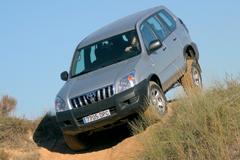 Toyota Land Cruiser D-4D y 4.0 V6 Toyota Land Cruiser D-4D y 4.0 V6