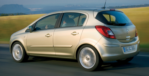 Opel Corsa 1.3 (2006) CDTI trasera